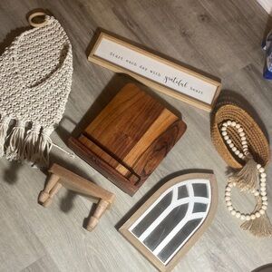 Hobby Lobby Boho/Farmhouse Decor Lot Cream Macrame Wall Hanging